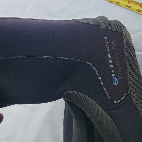 Deep See Black Dive Boots - Picture 2 of 7